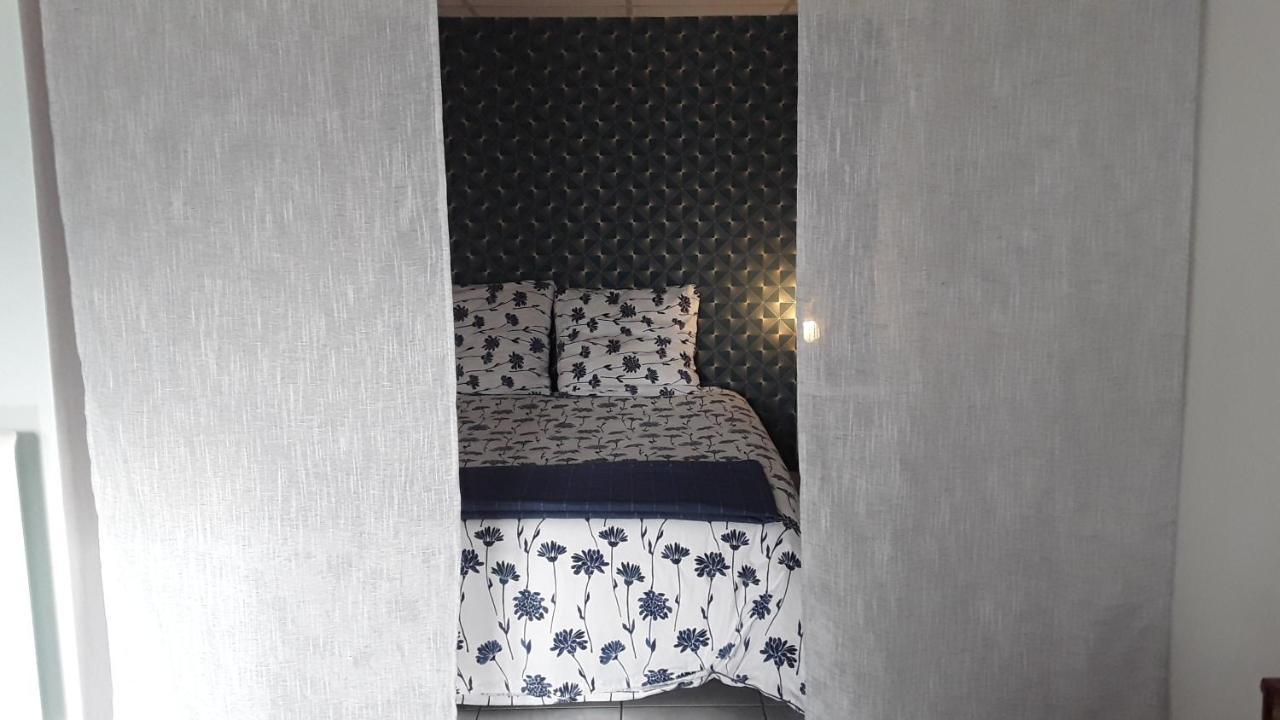 Suite Hauteurs De Vichy Creuzier-le-Vieux Exteriör bild