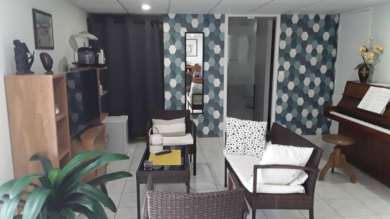 Suite Hauteurs De Vichy Creuzier-le-Vieux Exteriör bild
